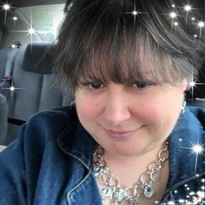 Meet your Posher, Juliette